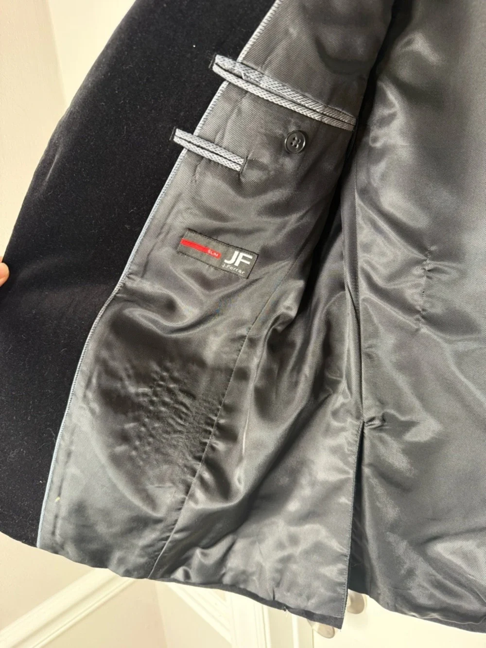 jf j.ferrar sleek black